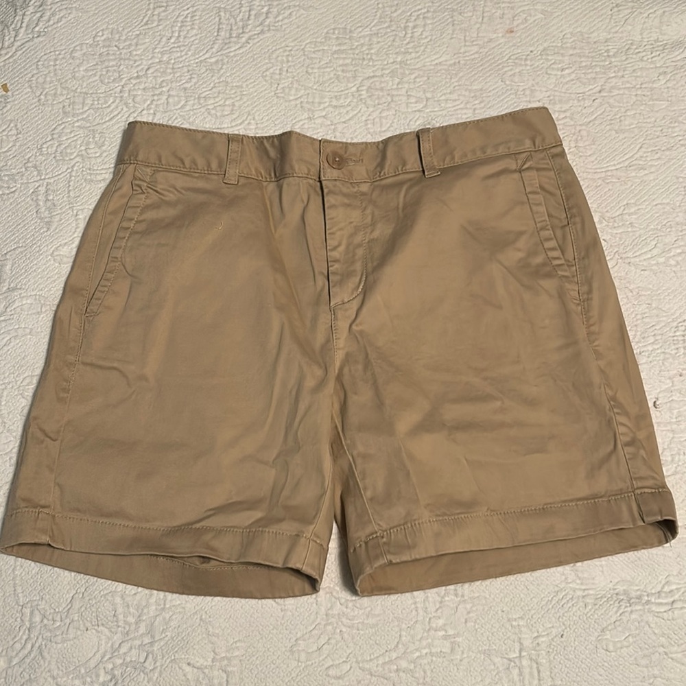 L.L. Bean washed Chino shorts. Size 6 in light almond